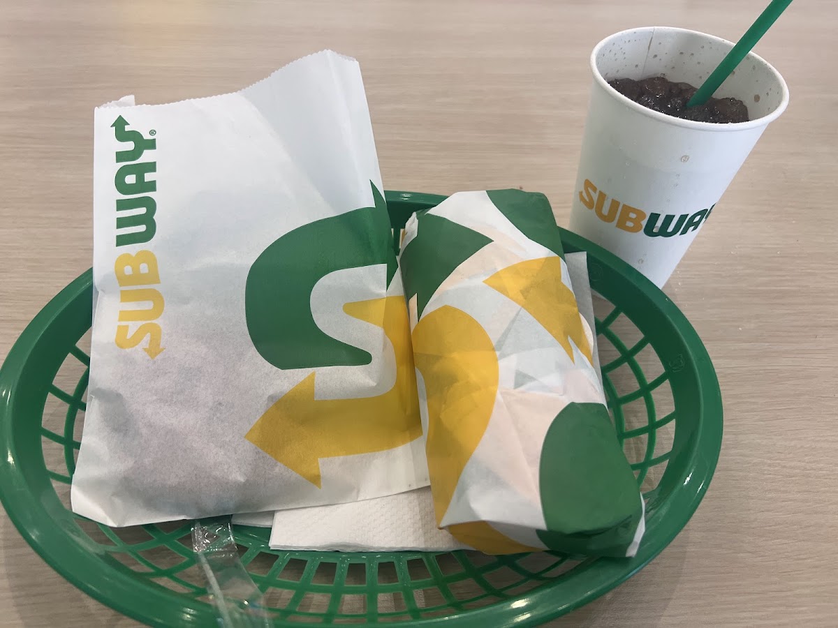 Subway Singapore Photos 2